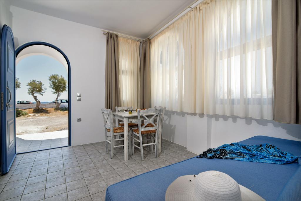 Villa George Santorini Perivolos  Værelse billede